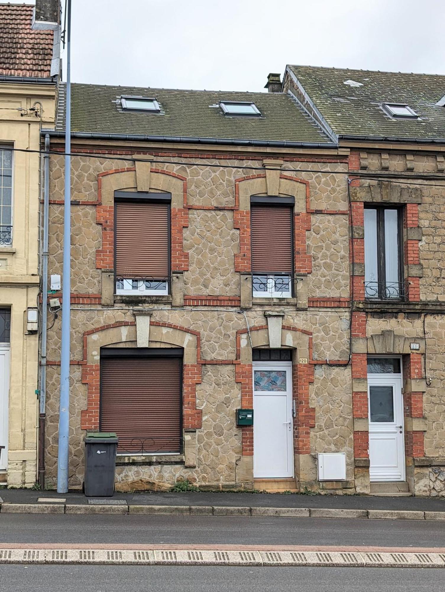 Stockholm- Studio Serenite Avec Jardin Charleville-Mezieres Luaran gambar